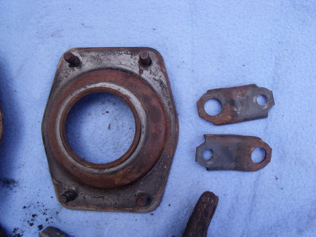 strut top plate.jpg