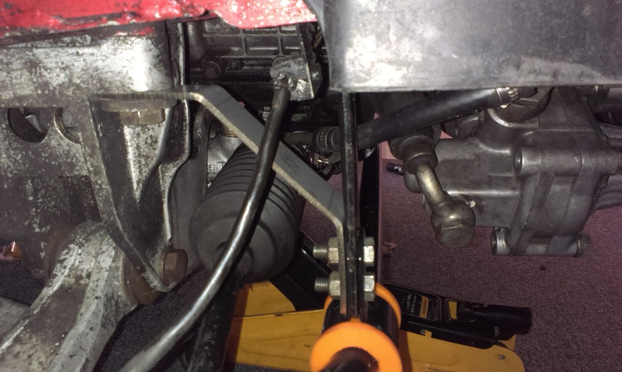 ARB Strengthening bracket installed1.jpg