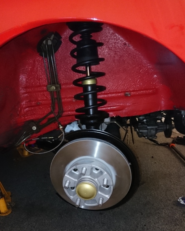 Strut and Hub Installed.JPG