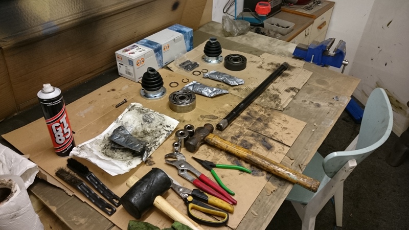 Preparing assembly of 2nd Driveshaft.JPG